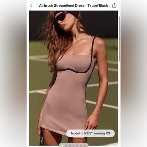ALO Airbrushed Steamlined Dress - Taupe / Black , Small